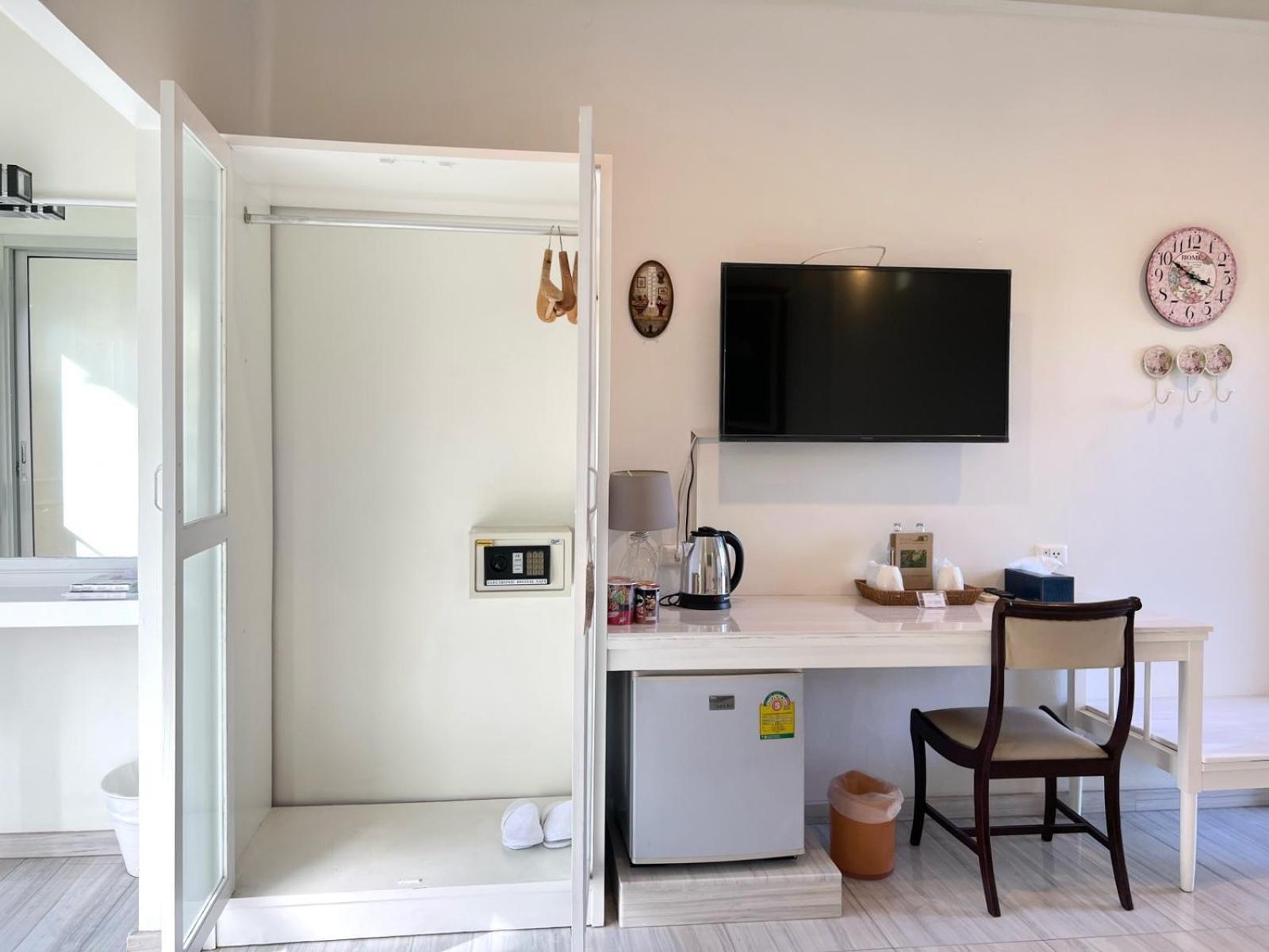 3B Boutique Hotel Chiang Mai Eksteriør billede