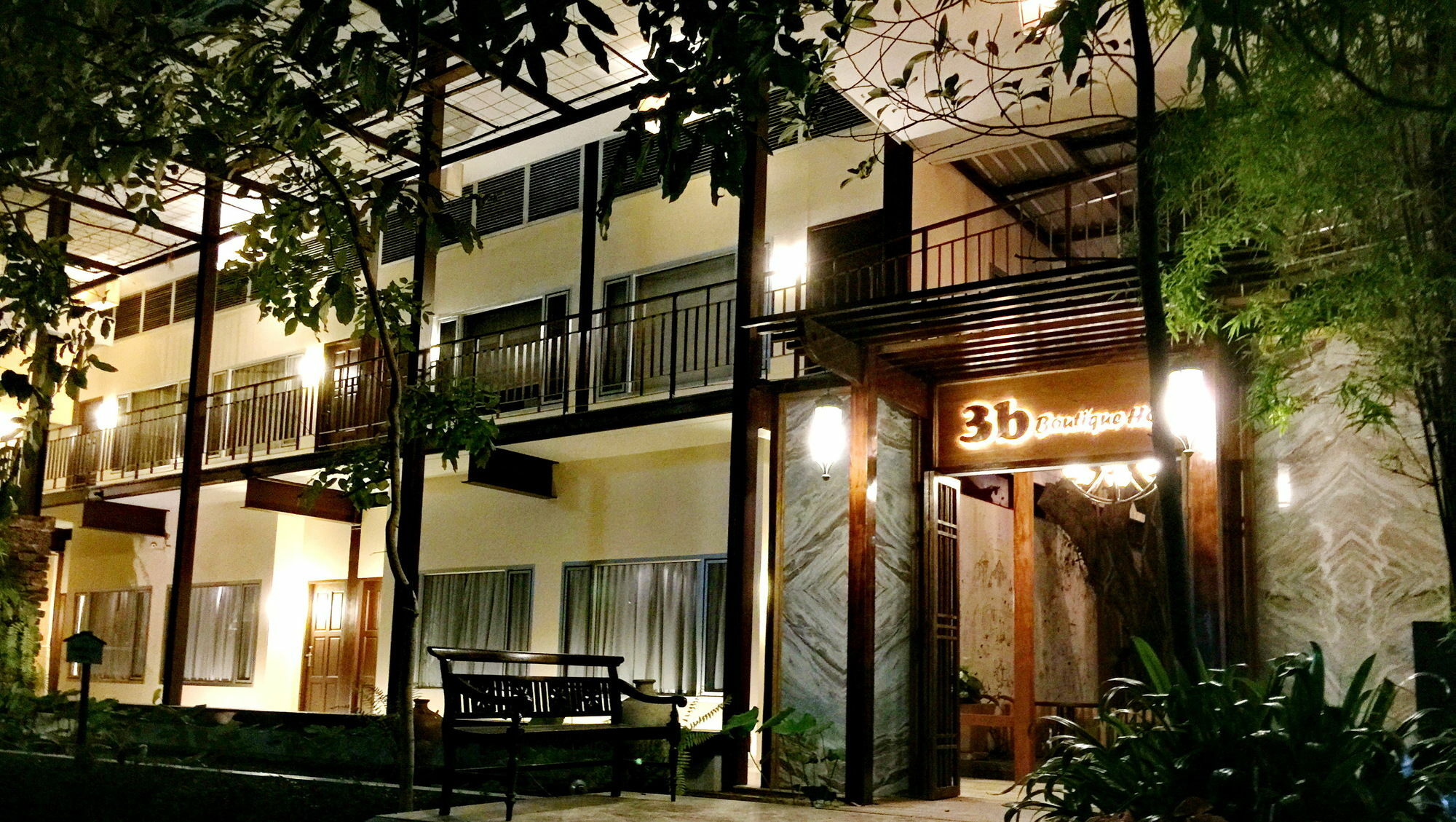 3B Boutique Hotel Chiang Mai Eksteriør billede